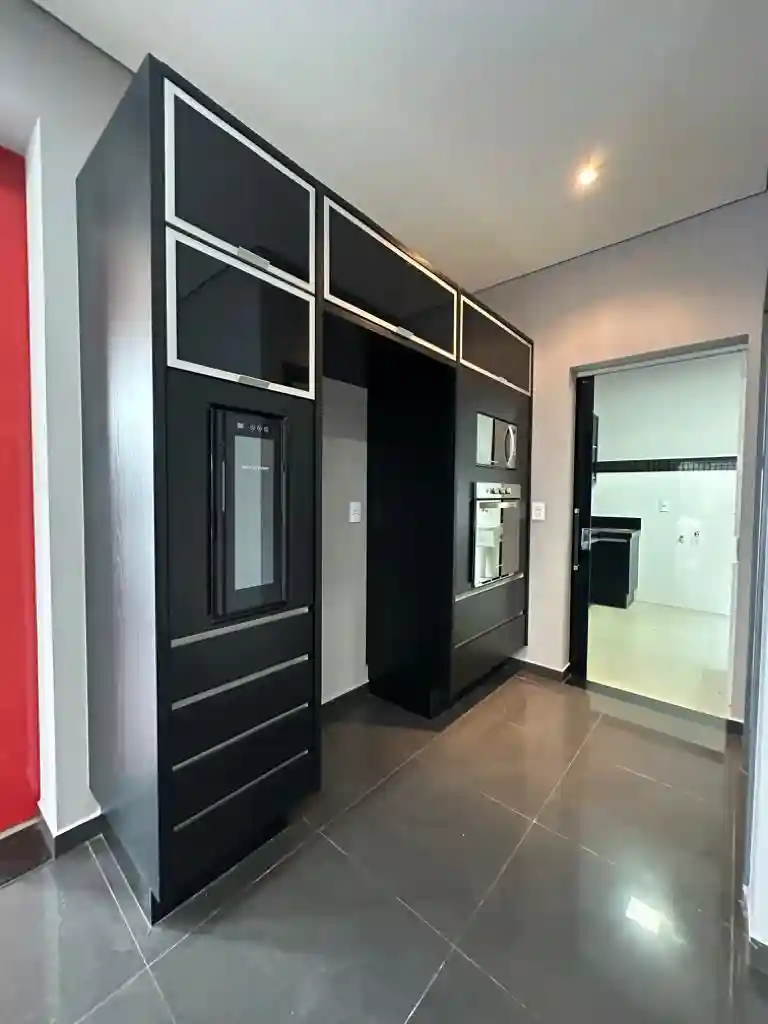 Casa de Condomínio com 4 quartos à venda, 406m² — foto 17 de 29