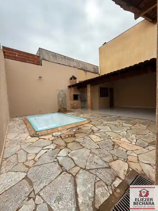 Casa com 3 quartos à venda, 150m² — foto 19 de 27