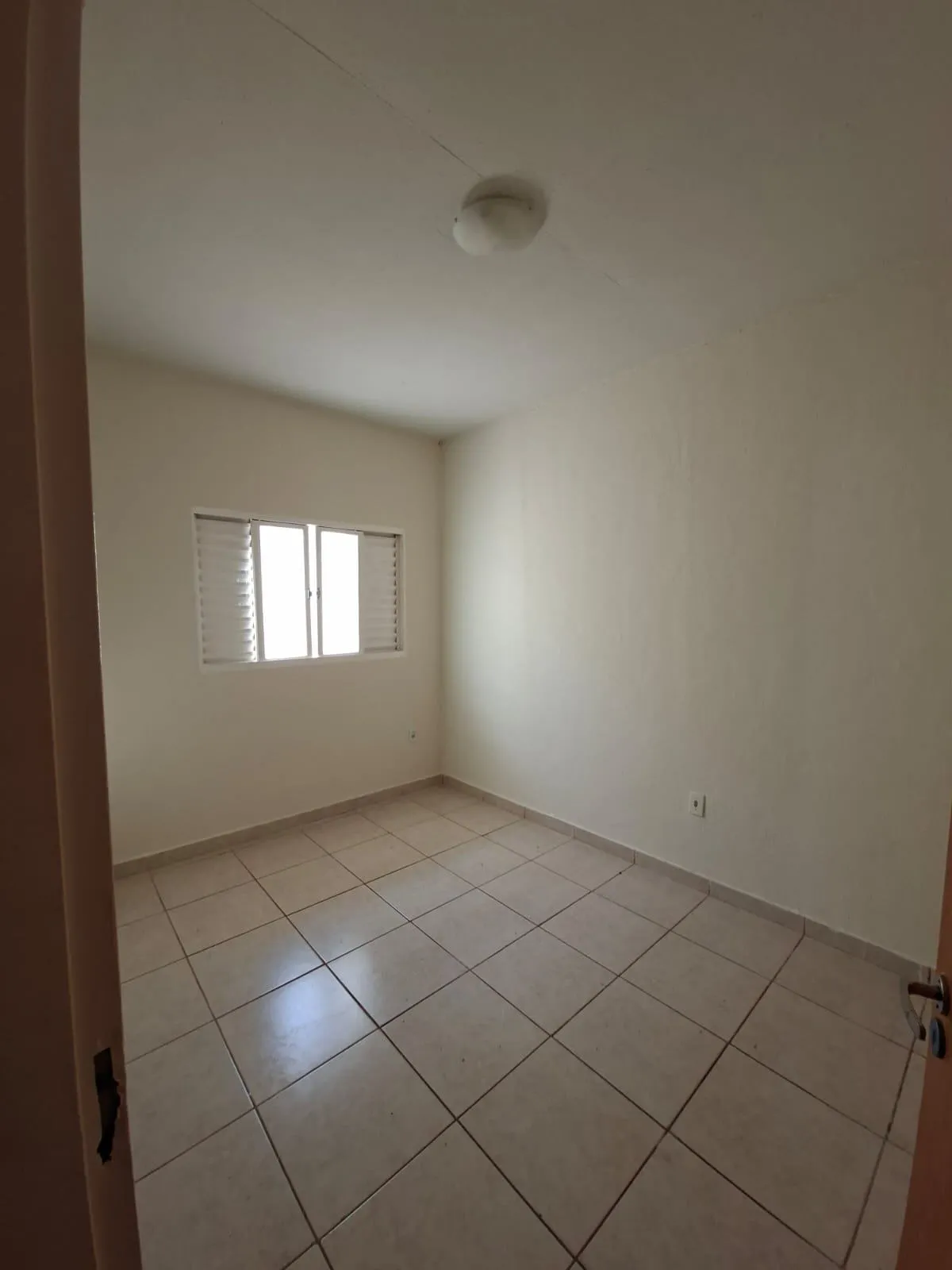 Casa com 2 quartos para aluguel, 100m² — foto 8 de 11