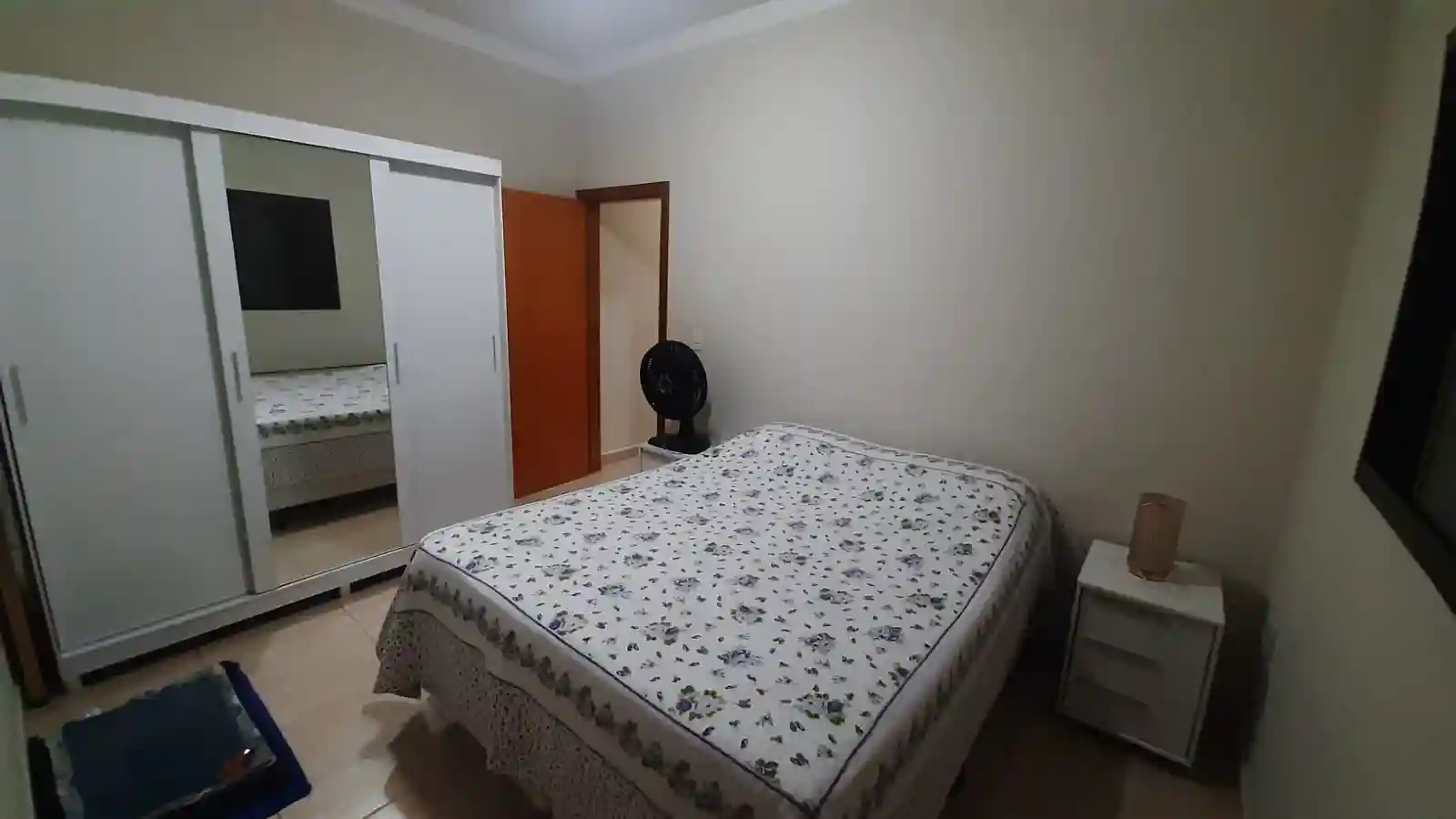 Casa com 3 quartos à venda, 210m² — foto 9 de 18