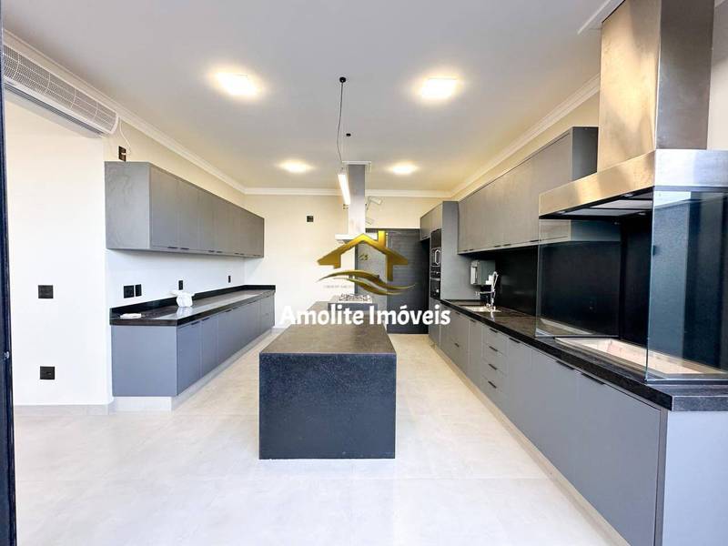 Casa de Condomínio com 3 quartos à venda, 157m² — foto 15 de 18