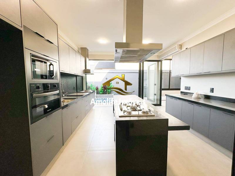Casa de Condomínio com 3 quartos à venda, 157m² — foto 14 de 18