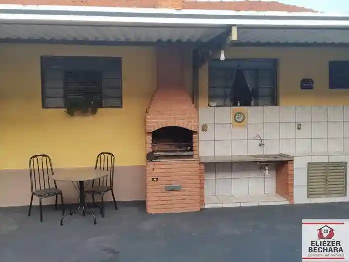 Casa com 3 quartos à venda, 150m² — foto 3 de 17