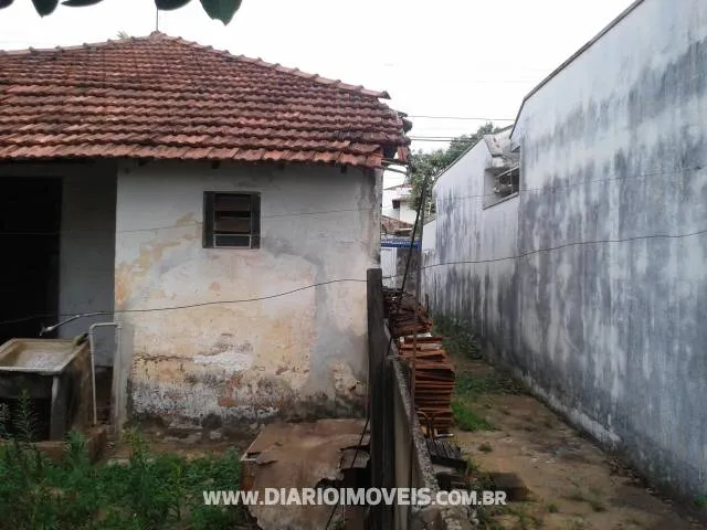Casa à venda — foto 1 de 3