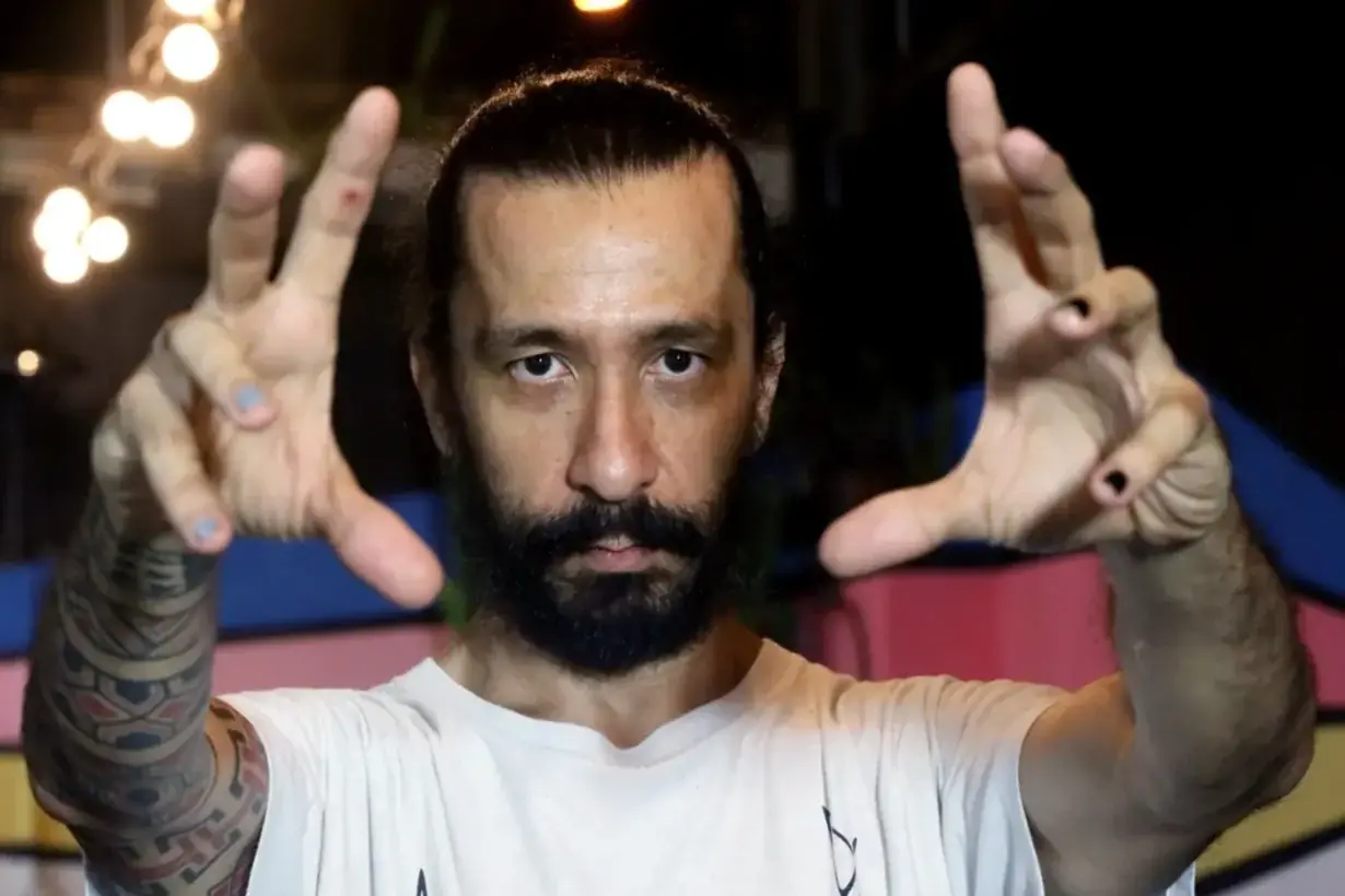 Thumbnail description