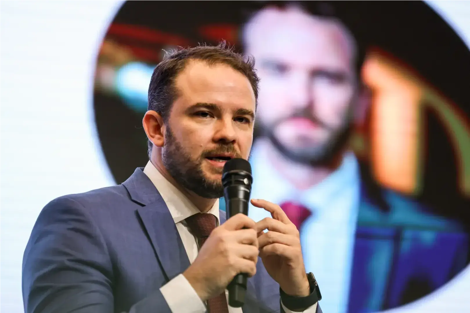 Thumbnail description