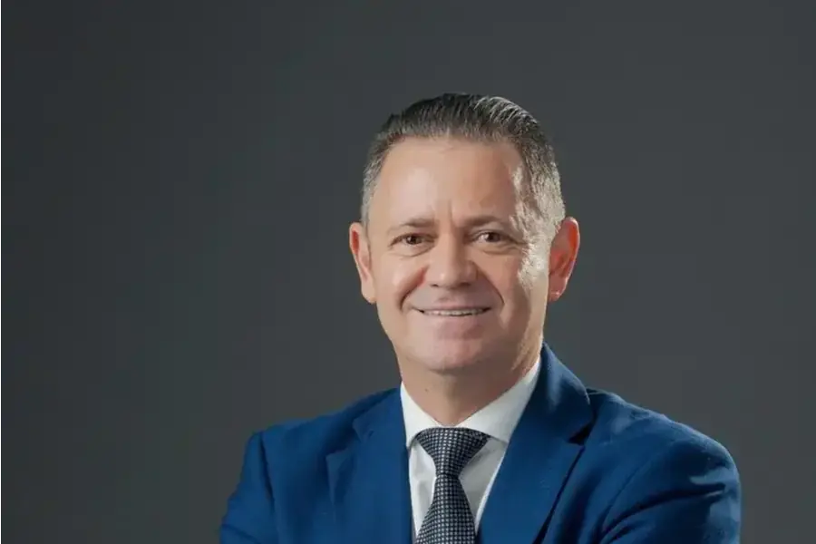 Thumbnail description