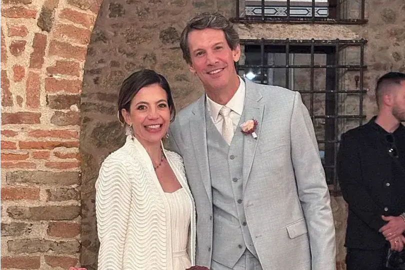 Os noivos Ana Paula Garcia Cardoso e Carlos Aravechia estão na Coluna Social de hoje