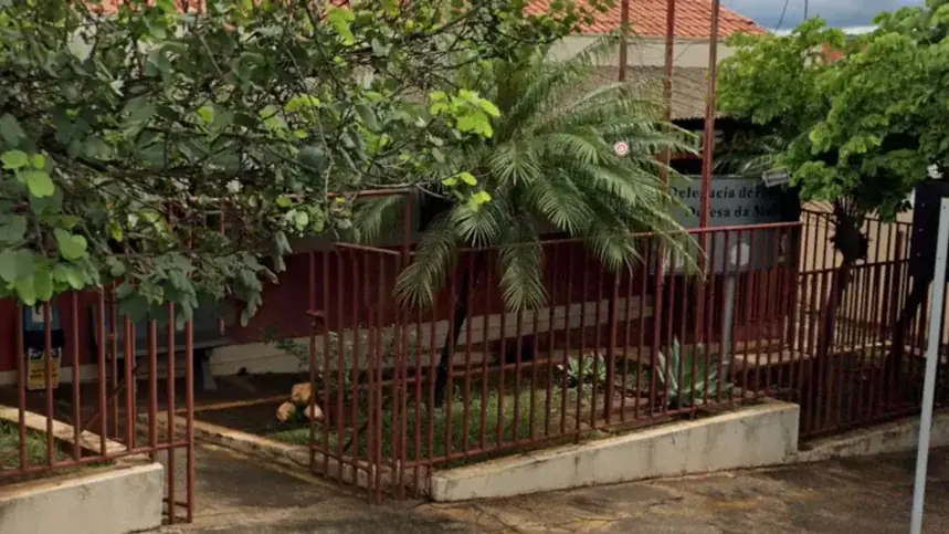O caso segue sob investigação da Delegacia de Defesa da Mulher (DDM) de Olímpia (Reprodução/Google Street View)