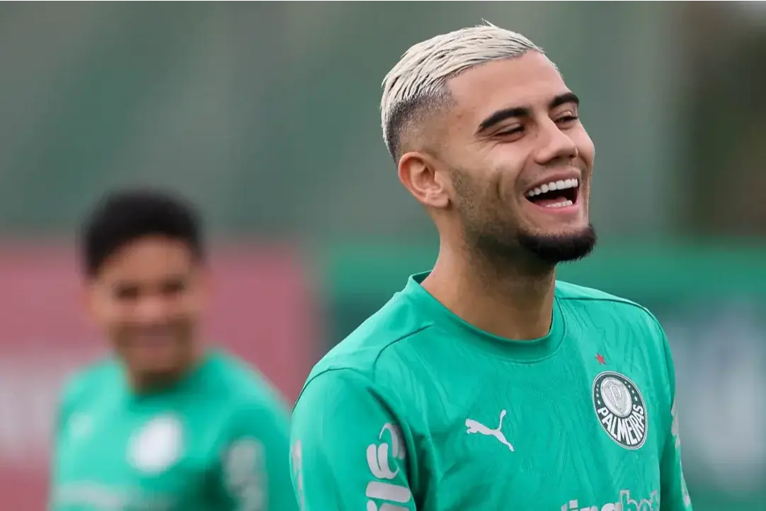 Palmeiras encara o Vitória no Allianz