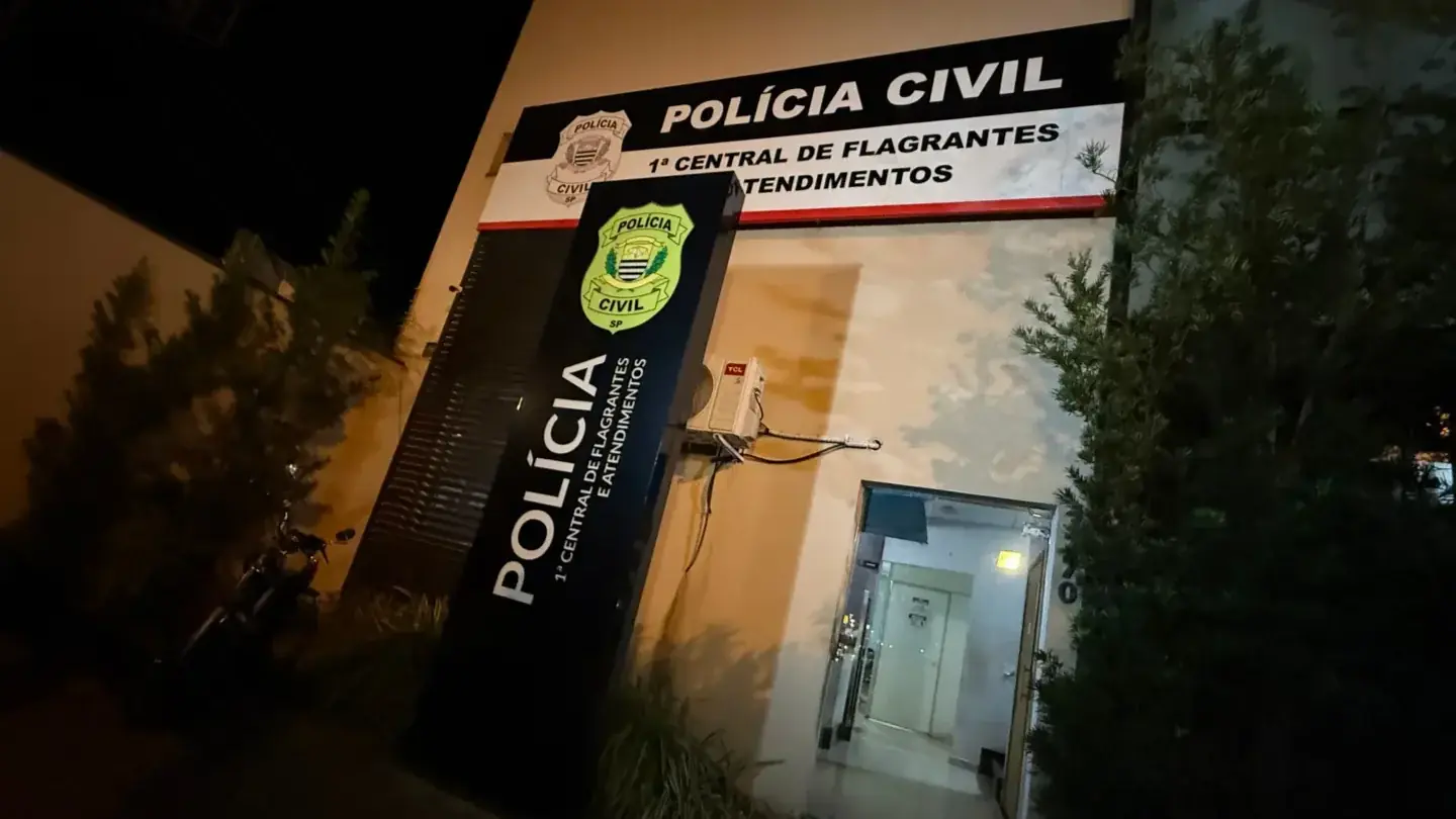 Caso foi registrado na Central de Flagrantes (Marco Antonio dos Santos)