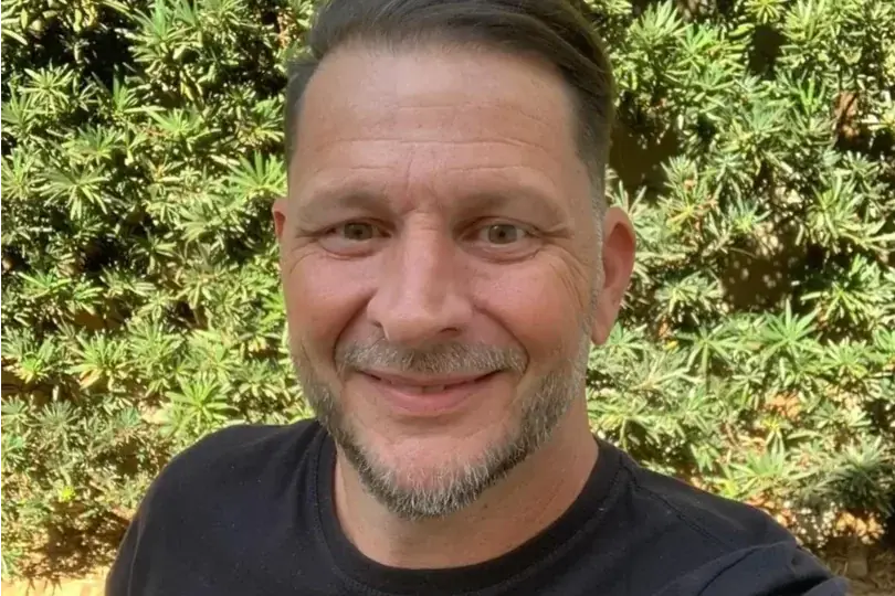 Thumbnail description