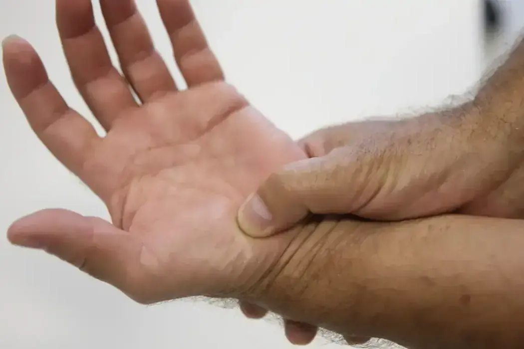 Thumbnail description