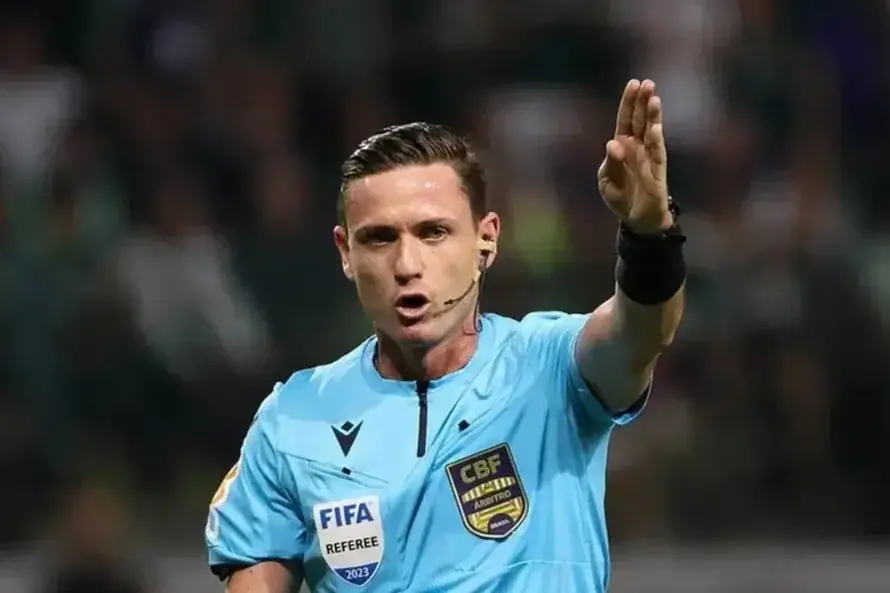 Ramon Abatti Abel, um dos árbitros afastados pela CBF neste domingo, 05 (Cesar Greco / SE Palmeiras)
