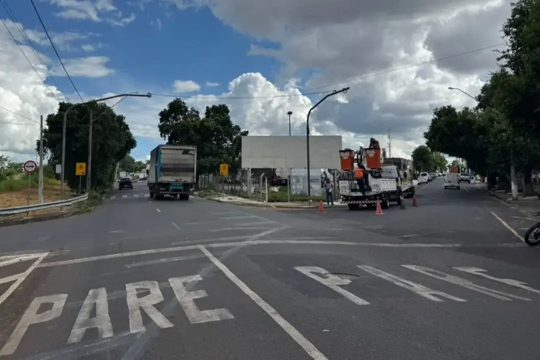 Novo semáforo começa a operar nesta segunda-feira, em Rio Preto