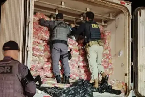 Polícia apreende 2 toneladas de maconha em Jales