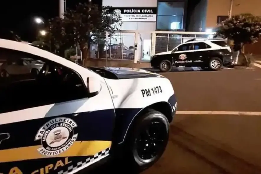 Homem é internado no HB após briga em loja de celular em Rio Preto