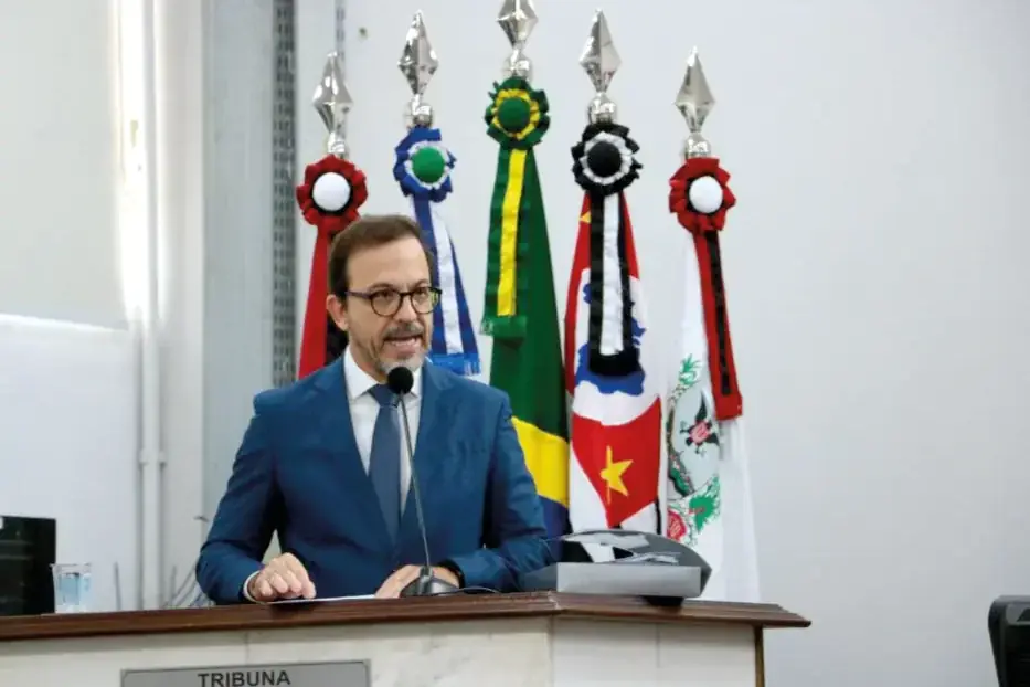 Juiz busca apoio a programa para população de rua