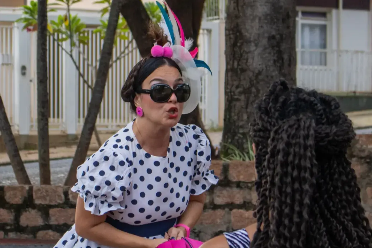 Contação de história que homenageia Dinorath do Vale abre programação de projeto em Ibirá