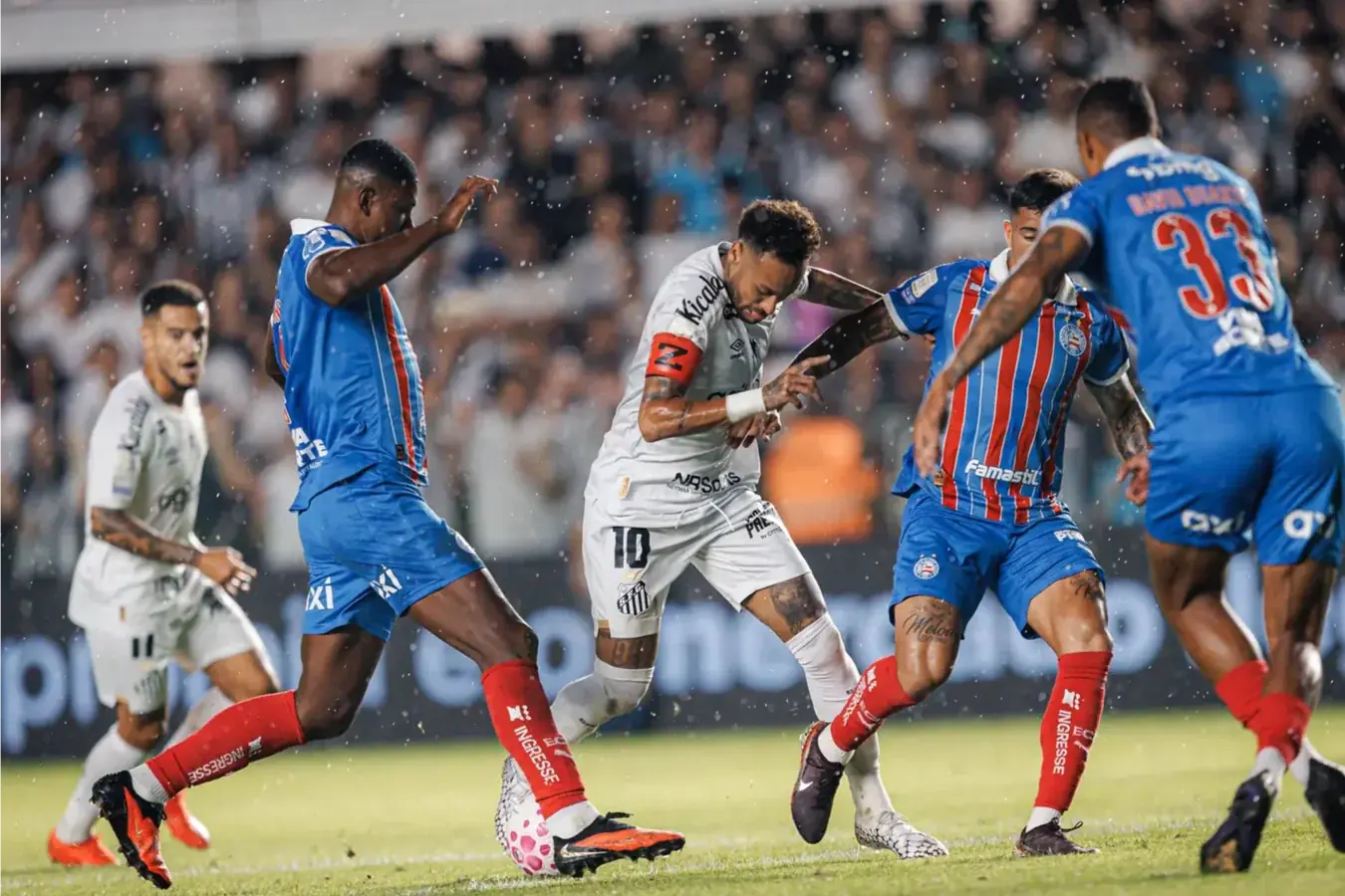 Neymar é expulso e Santos empata com Bahia na Vila Belmiro