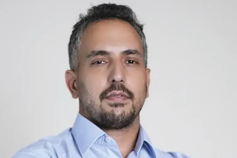 Thumbnail description