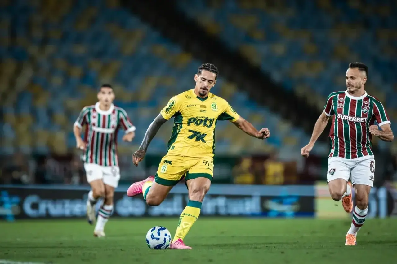 Mirassol é superado pelo Fluminense no Maracanã, mas segue no G-4 da Série A
