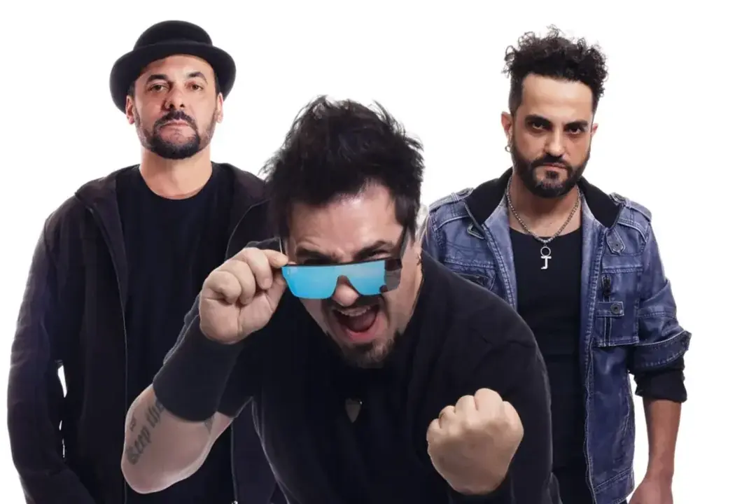 The Chambers apresentará um repertório inédito durante o pré-lançamento do 3º DVD da banda (Diego Santos/Divulgação)
