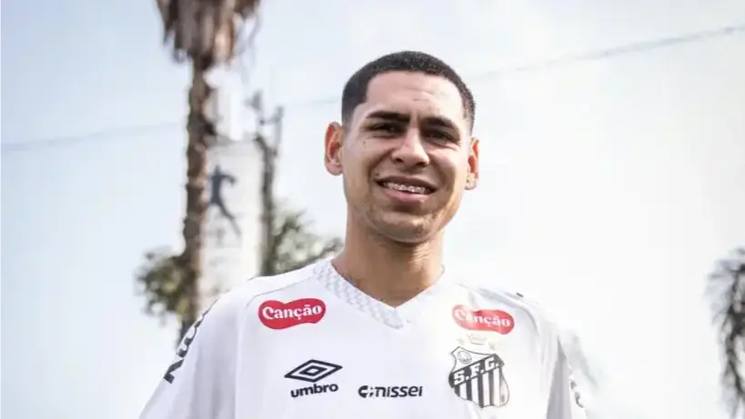 Caballero chegou e já jogou contra o Sport, mas não havia sido apresentado (Raul Baretta/Santos FC)