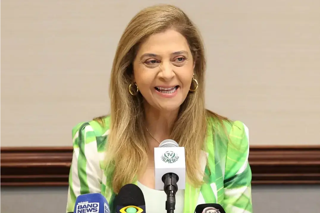 A presidente do Palmeiras, Leila Pereira, durante coletiva nos EUA ( César Greco/Palmeiras)