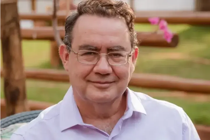 Augusto Cury anuncia pré-candidatura à Presidência da República