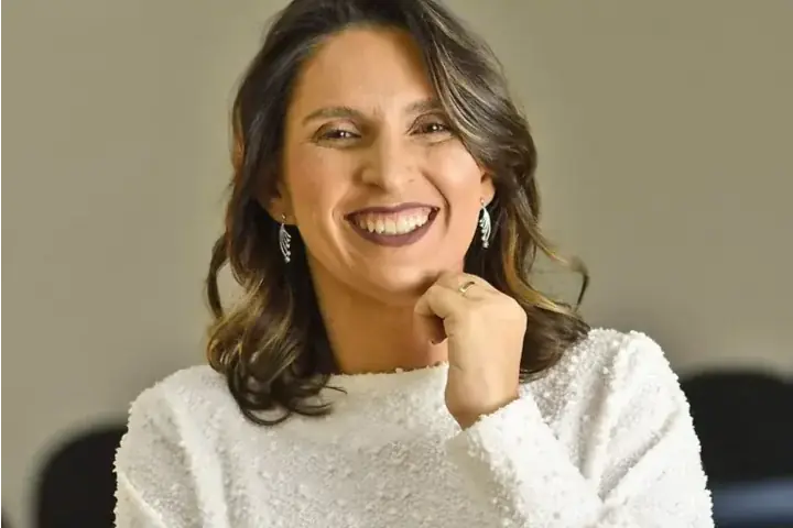 Thumbnail description