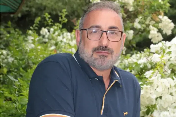 Thumbnail description