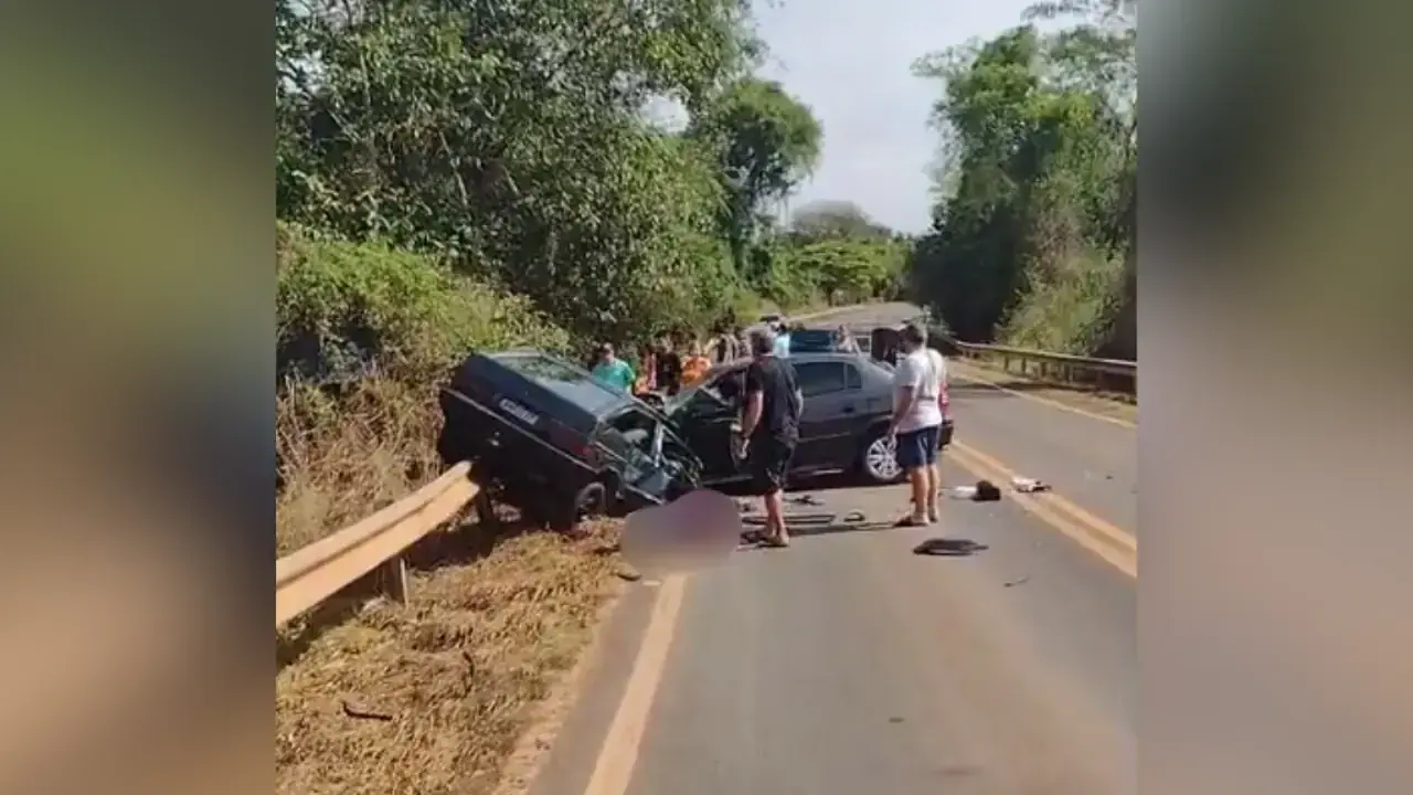 O acidente ocorreu na rodovia que liga Mendonça a Adolfo (Reprodução/Gazeta do Interior)