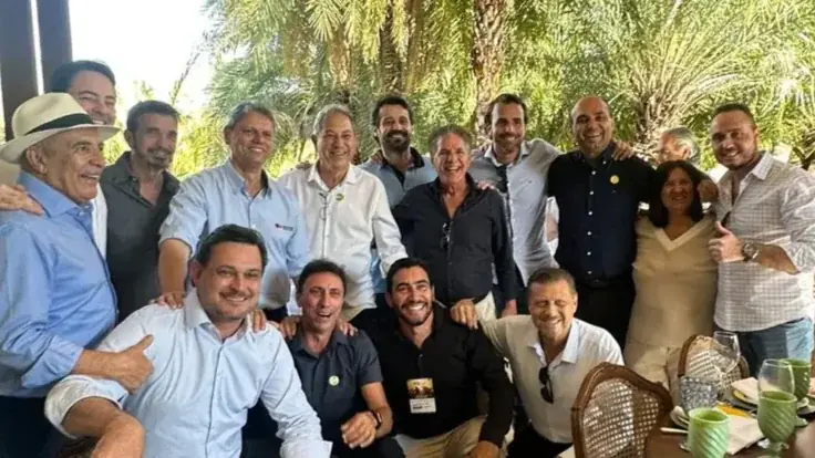 Governador Tarcísio de Freitas em encontro com prefeitos das regiões de Rio Preto e Ribeirão Preto (Divulgação)