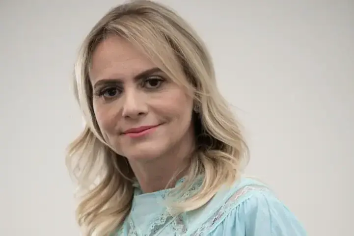 Thumbnail description