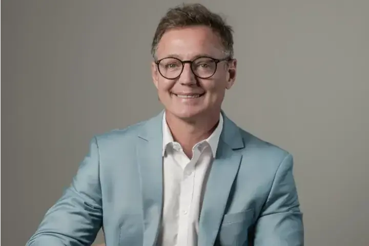 Thumbnail description