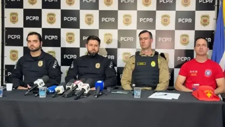 Entrevista coletiva no Paraná (Reprodução)