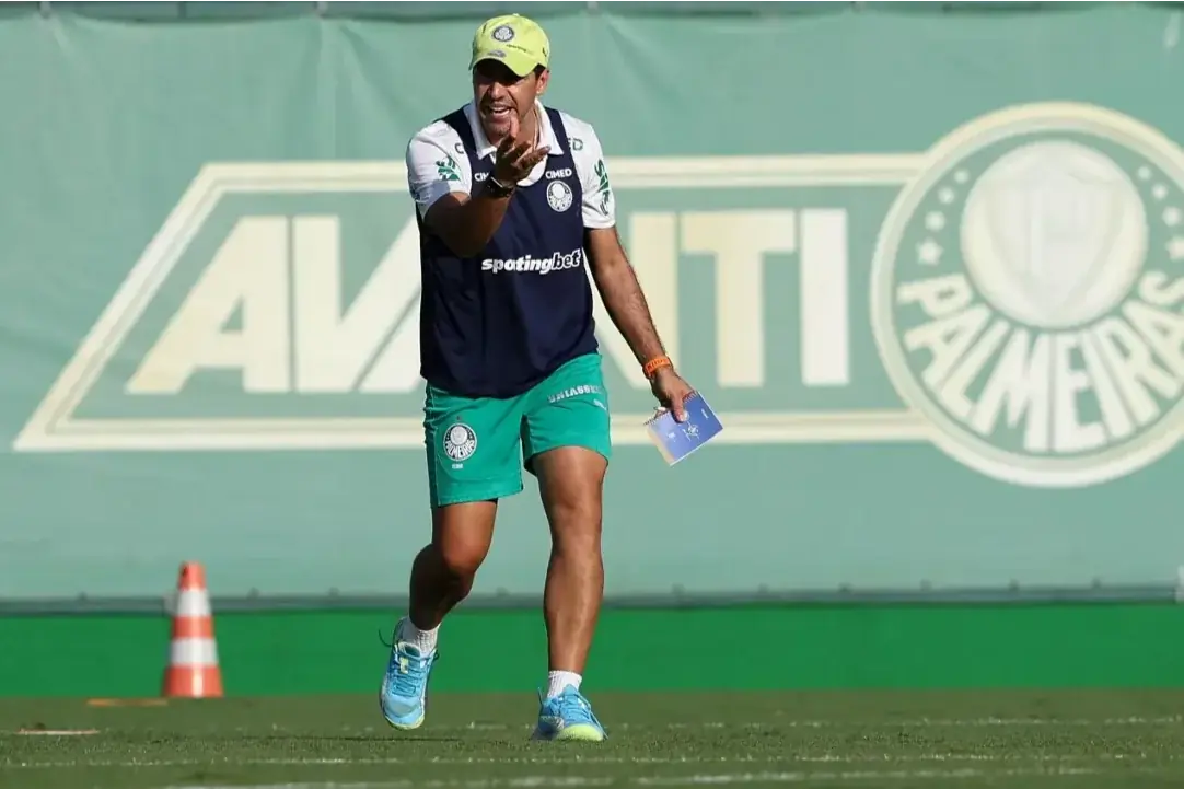 Palmeiras se despede do Allianz em 2025 contra o Flu