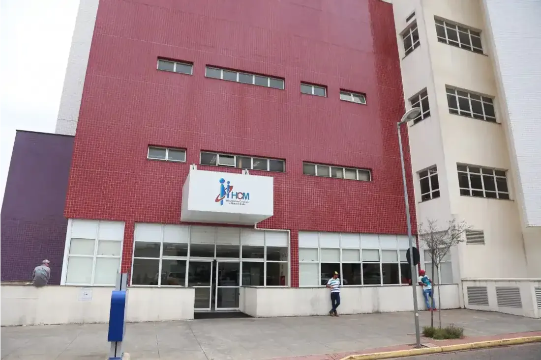 Bebê de 11 meses cai em piscina em Cedral e vai para Rio Preto