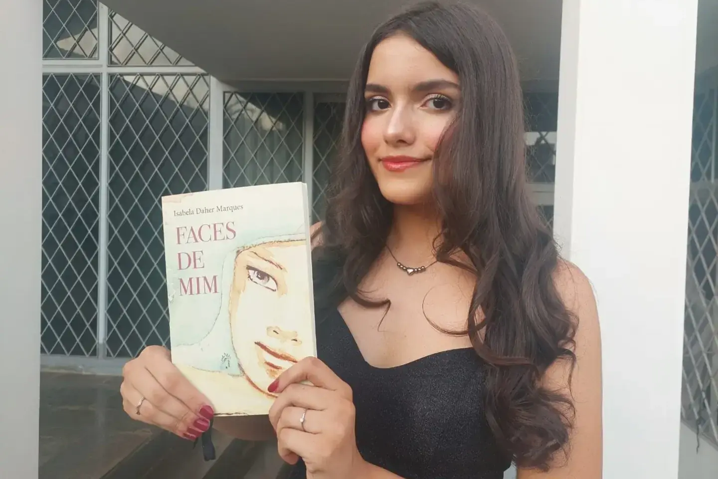 Thumbnail description