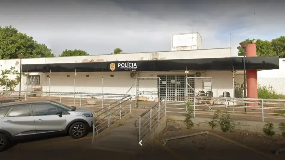 Comerciante perde R$ 36 mil ao ter celular invadido por golpistas