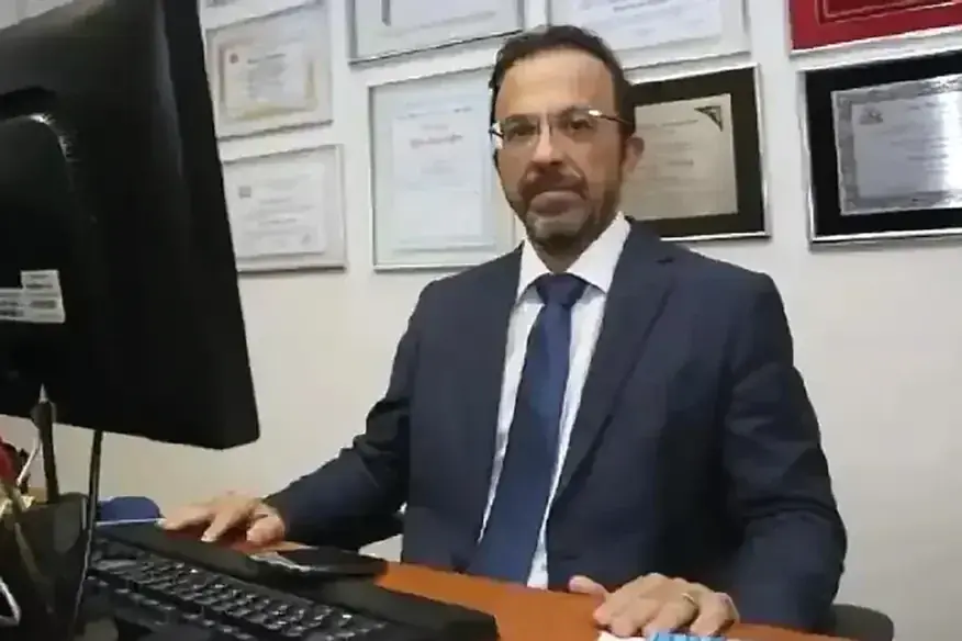 Thumbnail description