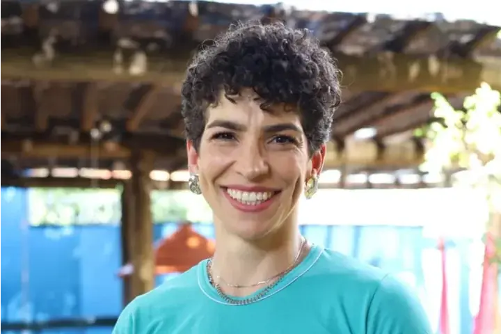 Thumbnail description