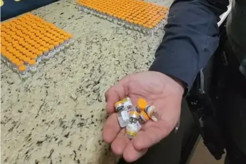 Polícia Rodoviária apreende 648 ampolas de medicamento emagrecedor na Washington Luís, em Rio Preto