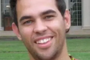 A cor que não existe (mas sorri)