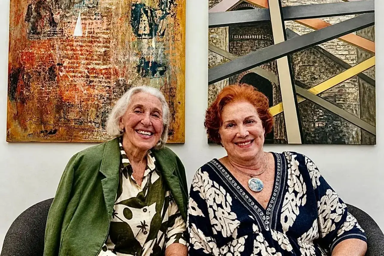 As artistas Déa Lutaif e Suely Pinotti se reúnem na mostra “Reinventando o Tempo”, em cartaz no Rio Preto Automóvel Clube (Divulgação)