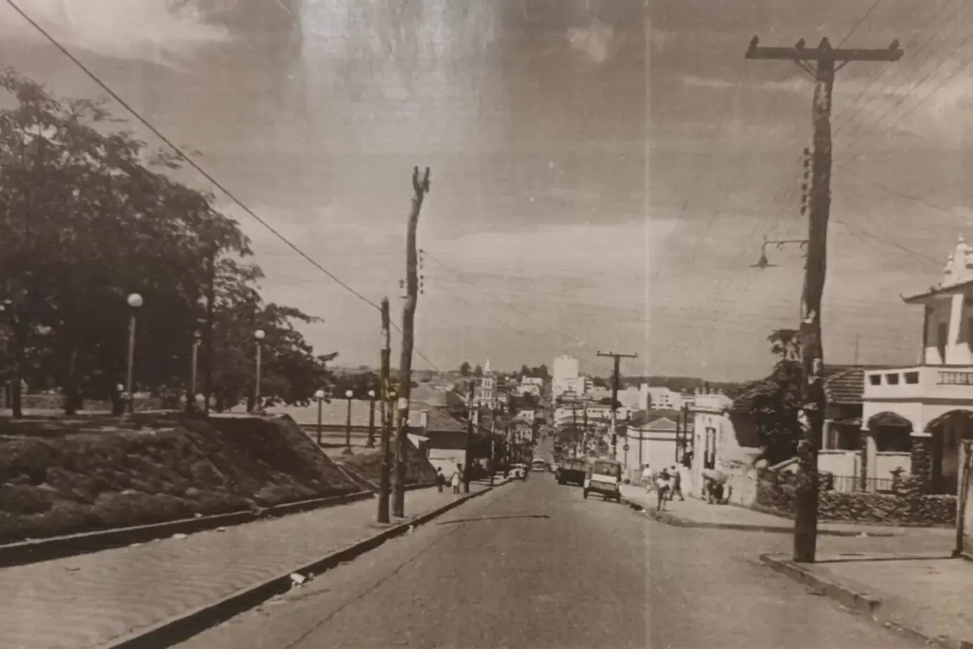 Thumbnail description