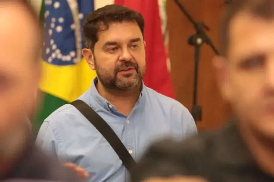 Tribunal vê risco e suspende trecho da lei que repassa serviços de lixo para o Semae