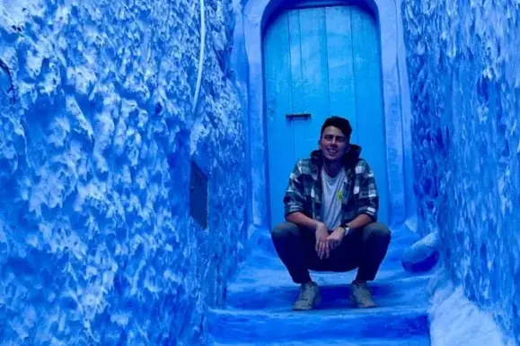 Thumbnail description