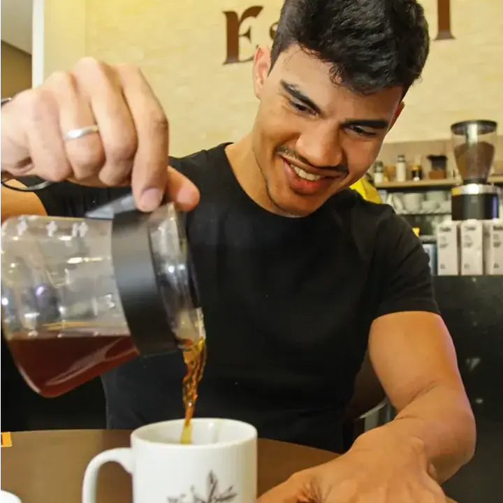 Gabriel Grego é barista e um dos organizadores do evento (Edvaldo Santos 11/8/2025)